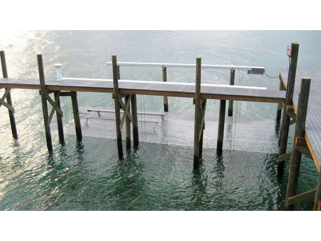 Fiberglass Reinforced Plastic Corrosion Resistant Boat Lift and Dock 