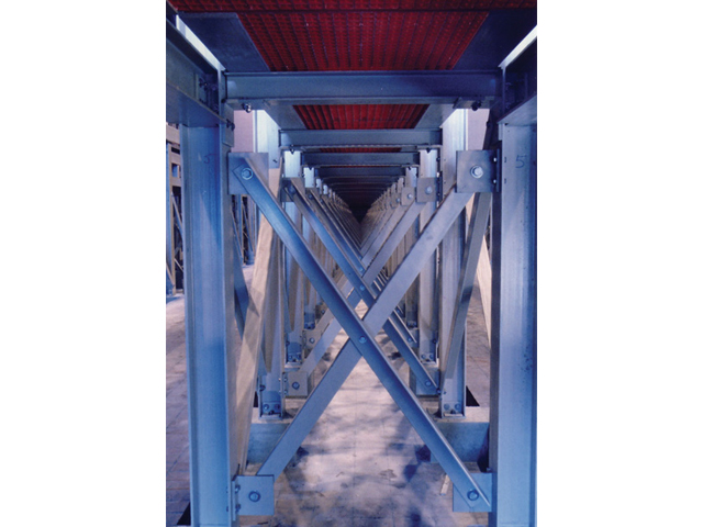 Perfiles Estructurales en Color Azul de Plástico Reforzado con Fibra de Vidrio, F R P, P R F V, G R P