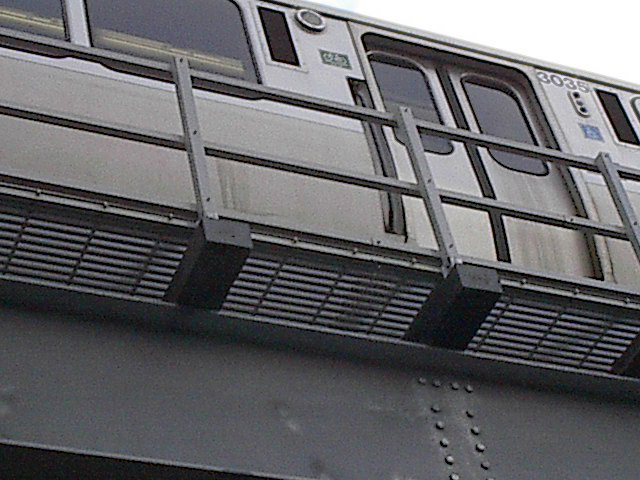 Pasarela de Rejilla Pultruida en Estación de Tren, Plástico Reforzado con Fibra de Vidrio, F R P en el Mercado de Transporte, F R P, P R F V, G R P